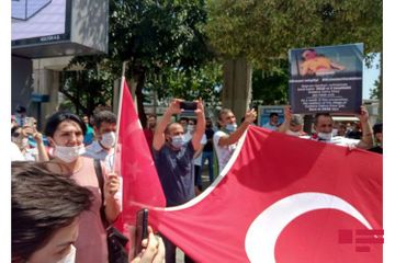 В Стамбуле состоялась акция в поддержку Азербайджана и в знак протеста против действий Армении – ФОТО