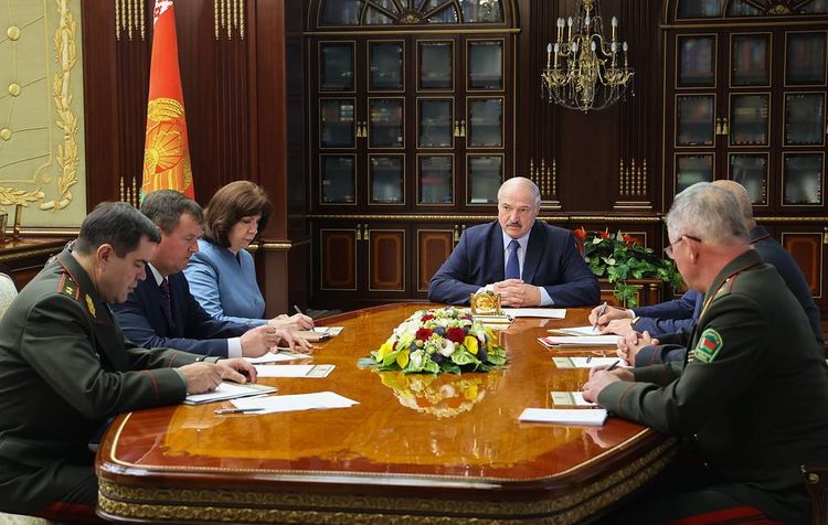 Лукашенко назвал чрезвычайным происшествием задержание 33 граждан России в Белоруссии