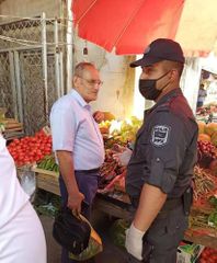 В Баку женщины-полицейские участвуют в рейдах в отношении тех, кто не носит маски - ФОТО