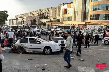В Баку столкнулись два автомобиля, ранены трое – ФОТО - ОБНОВЛЕНО