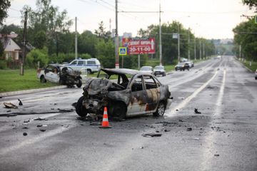 В России две машины сгорели после лобового столкновения, шесть человек погибли - ФОТО