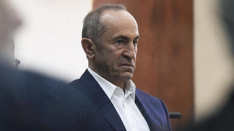 Роберт Кочарян вышел под залог