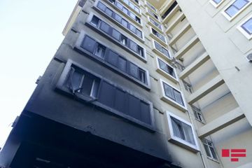 В Баку произошел пожар в жилом здании – ОБНОВЛЕНО-ВИДЕО