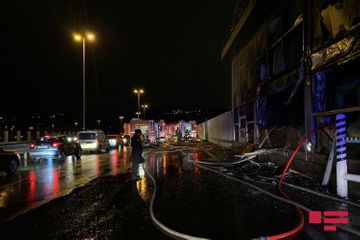 В Центре Baku Oil Service произошел пожар - ФОТО - ВИДЕО - ОБНОВЛЕНО