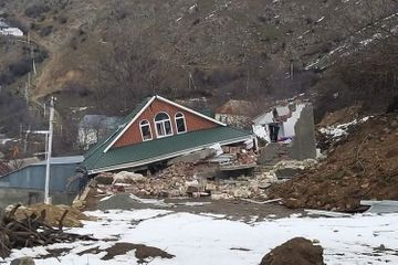 В результате оползня в Азербайджане один человек погиб, двое получили травмы - ОБНОВЛЕНО