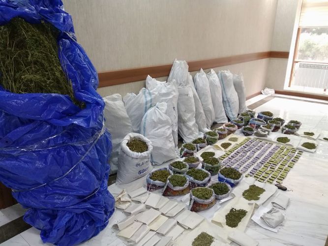 У бывшего осужденного изъяты наркотики в крупном размере