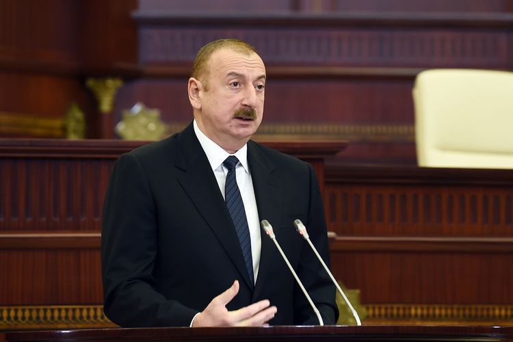 Состоялось первое заседание Милли Меджлиса в новом составе, президент принял участие в заседании - ОБНОВЛЕНО-2