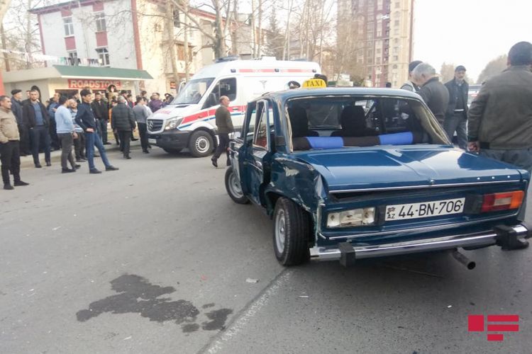 В ДТП в Мингячевире пострадали 3 человека – ФОТО 
