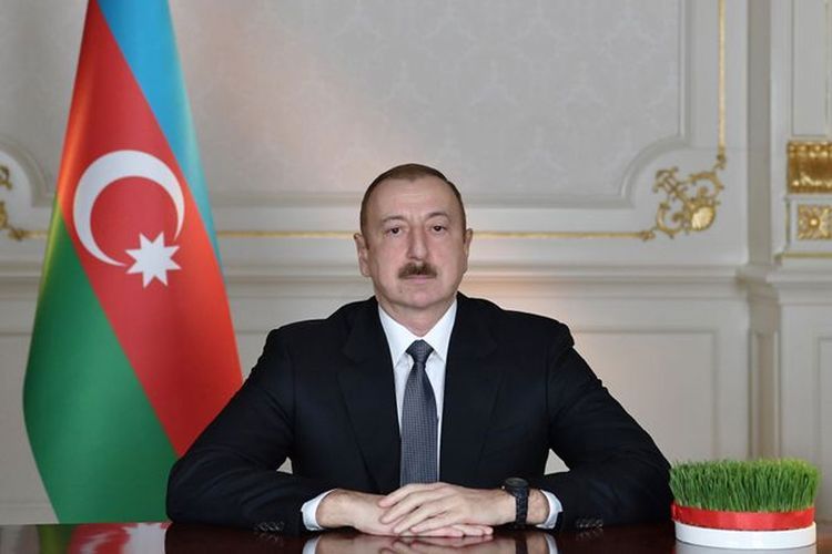 Президент: Наше намерение - совершенствовать многопартийную систему