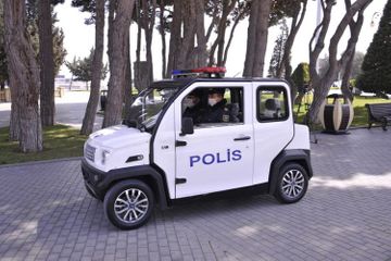 ГУПБ: Обеспечивается возвращение вышедших на улицу пожилых людей в свои дома - ВИДЕО