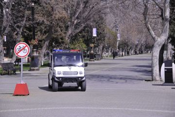 ГУПБ: Обеспечивается возвращение вышедших на улицу пожилых людей в свои дома - ВИДЕО
