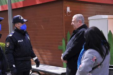 ГУПБ: Обеспечивается возвращение вышедших на улицу пожилых людей в свои дома - ВИДЕО