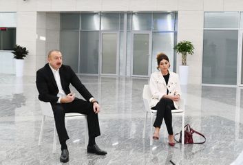 Президент Ильхам Алиев принял участие в открытии медицинского учреждения «Ени клиника» в Баку - ОБНОВЛЕНО-1
