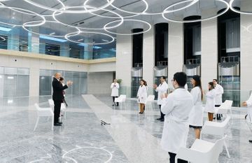 Президент Ильхам Алиев принял участие в открытии медицинского учреждения «Ени клиника» в Баку - ОБНОВЛЕНО-1