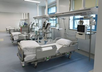 Президент Ильхам Алиев принял участие в открытии медицинского учреждения «Ени клиника» в Баку - ОБНОВЛЕНО-1