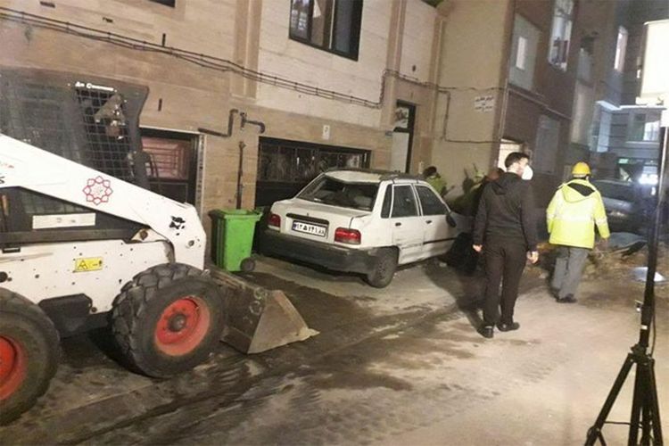 В результате взрыва в жилом доме в Тегеране пострадали 11 человек - ФОТО
