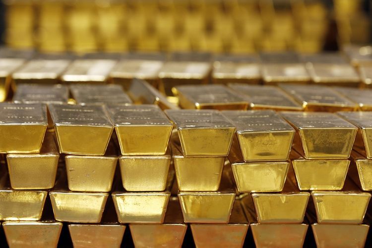 ЗАО «AzerGold» экспортировало золото и серебро на сумму 12 млн долларов