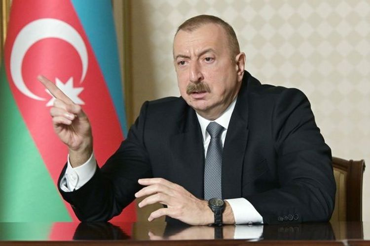 Президент: Некоторые чиновники пытаются войти в долю в их проектах, другие претендуют на их доходы