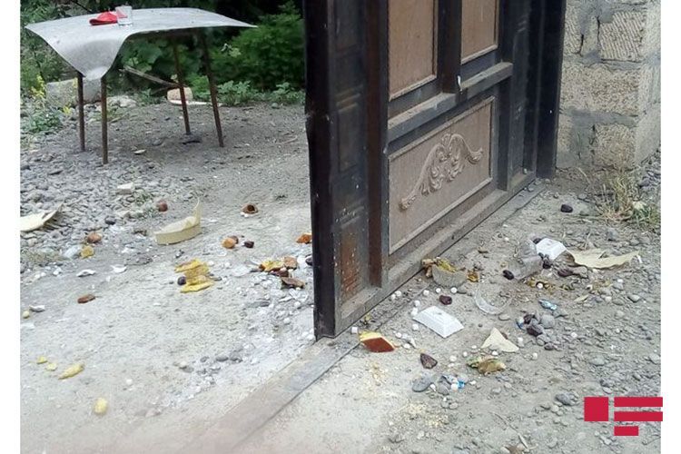 В Мингячевире автомобиль сбил 13 человек, состояние 4 детей оценивается как тяжелое и средней степени тяжести – ФОТО 