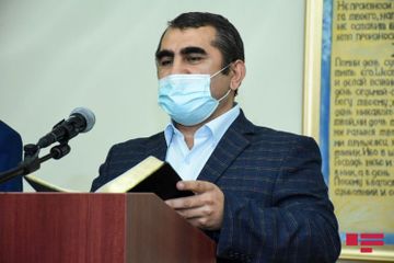 Армянский религиозный деятель: Обращаюсь к своим соотечественникам, чтобы они сложили оружие, они сражаются на земле других
