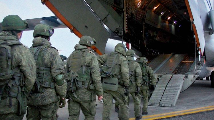 Более 400 российских миротворцев прибыли в Армению