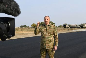 Президент Ильхам Алиев и первая леди Мехрибан Алиева побывали в Физули и Джабраиле - ОБНОВЛЕНО-1