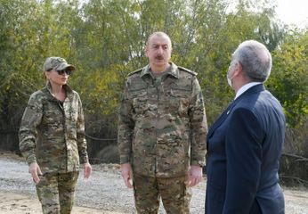 Президент Ильхам Алиев и первая леди Мехрибан Алиева побывали в Физули и Джабраиле - ОБНОВЛЕНО-1