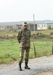 Президент Ильхам Алиев и первая леди Мехрибан Алиева побывали в Физули и Джабраиле - ОБНОВЛЕНО-1