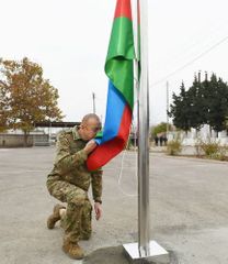 Президент Ильхам Алиев и первая леди Мехрибан Алиева побывали в Физули и Джабраиле - ОБНОВЛЕНО-1