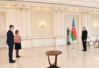 Президент Ильхам Алиев принял верительные грамоты нового посла Нидерландов в Азербайджане - ОБНОВЛЕНО