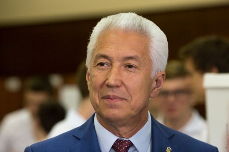 Глава Дагестана подал в отставку