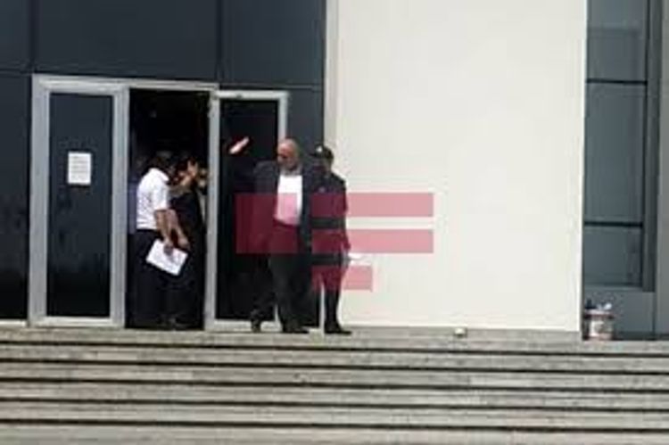 Продлен арест экс-главы ИВ Кюрдамира Джейхуна Джафарова
