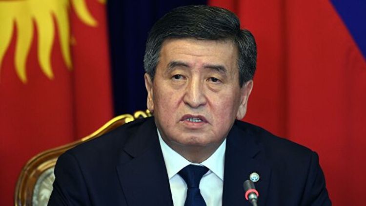 Президент Кыргызстана подписал указ об отставке правительства и премьера