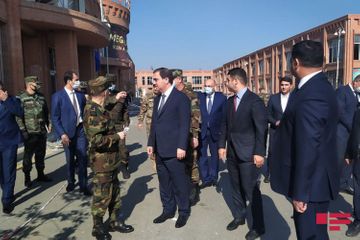 Кямаледдин Гейдаров осмотрел гражданские объекты, разрушенные в результате армянской провокации в Гяндже