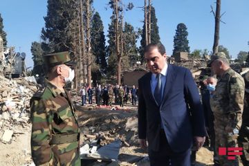 Кямаледдин Гейдаров осмотрел гражданские объекты, разрушенные в результате армянской провокации в Гяндже