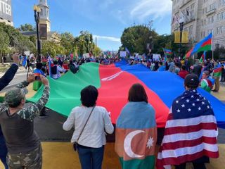Азербайджанские диаспорские организации США провели акцию протеста перед Белым домом - ФОТО