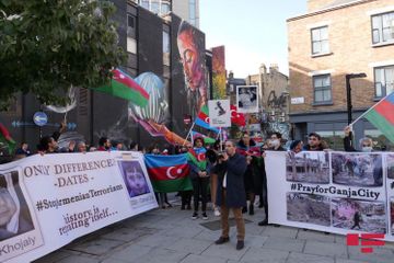 Проживающие в Великобритании азербайджанцы провели акцию протеста перед зданием Amnesty International - ФОТО - ОБНОВЛЕНО