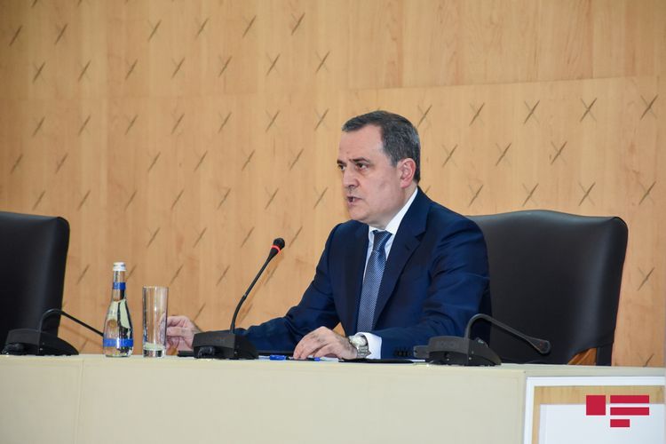 Джейхун Байрамов отправился в Москву