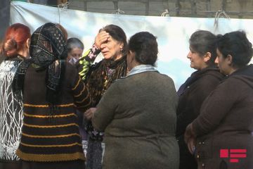 Похоронены мирные жители, погибшие в результате обстрела армянами Барды - ФОТО