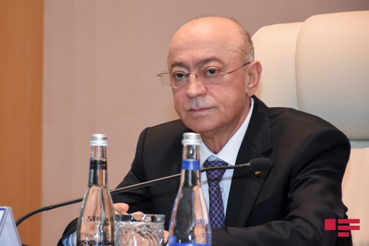 Азербайджан предложил Турции помощь в связи с землетрясением в Измире