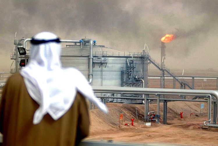 Bloomberg: У мировой нефтяной державы заканчиваются деньги