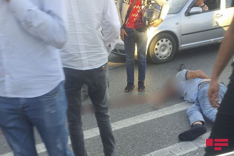 В Баку автомобиль сбил насмерть оператора АзТВ  - ФОТО - ОБНОВЛЕНО