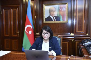 Сахиба Гафарова пригласила председателя Сената Пакистана в Азербайджан