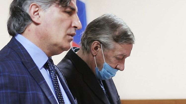 Эльман Пашаев отреагировал на предложение Минюста РФ лишить его статуса адвоката