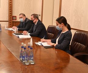 Джейхун Байрамов принял посла Египта в Азербайджане