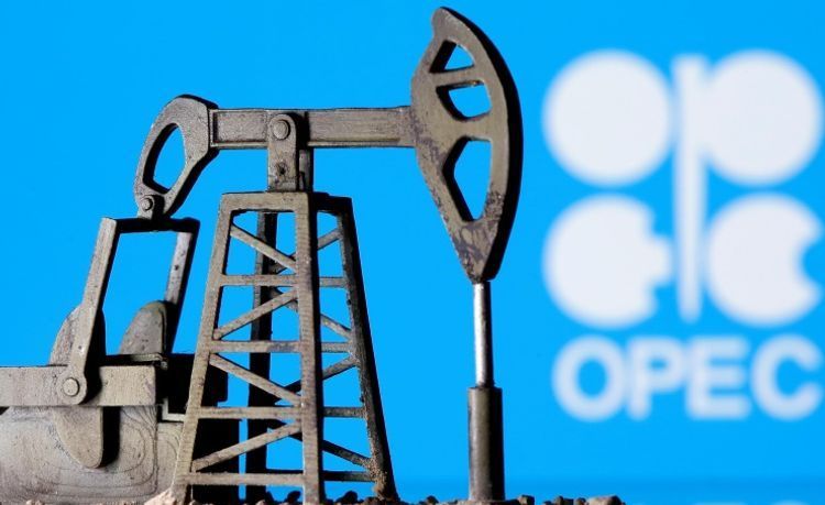 Страны ОПЕК+ в августе выполнили сделку на 101%