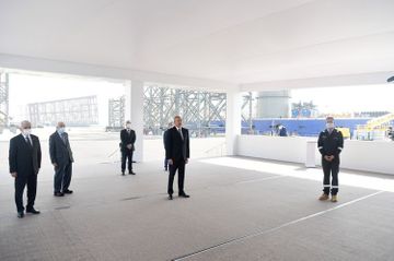 Президент Ильхам Алиев принял участие в церемонии закладки фундамента морских операций на месторождении «Абшерон»  - ОБНОВЛЕНО