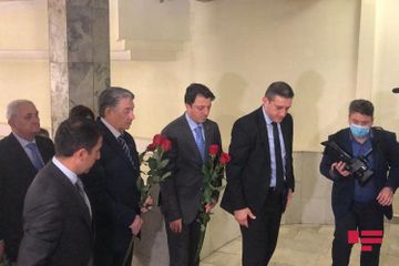 Председатель Милли меджлиса Азербайджана находится с визитом в России - ФОТО