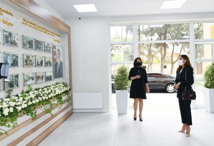 Первый вице-президент Мехрибан Алиева приняла участие в открытии нового здания Детской школы искусств в поселке Бюльбюля