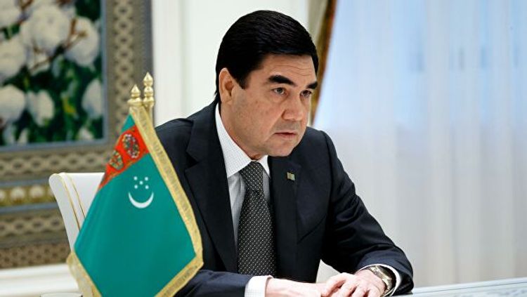 Президент Туркменистана подписал закон о внесении изменений в конституцию страны